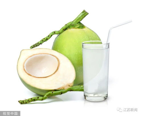 喝預(yù)開(kāi)口的椰子進(jìn)急診 醫(yī)生提醒